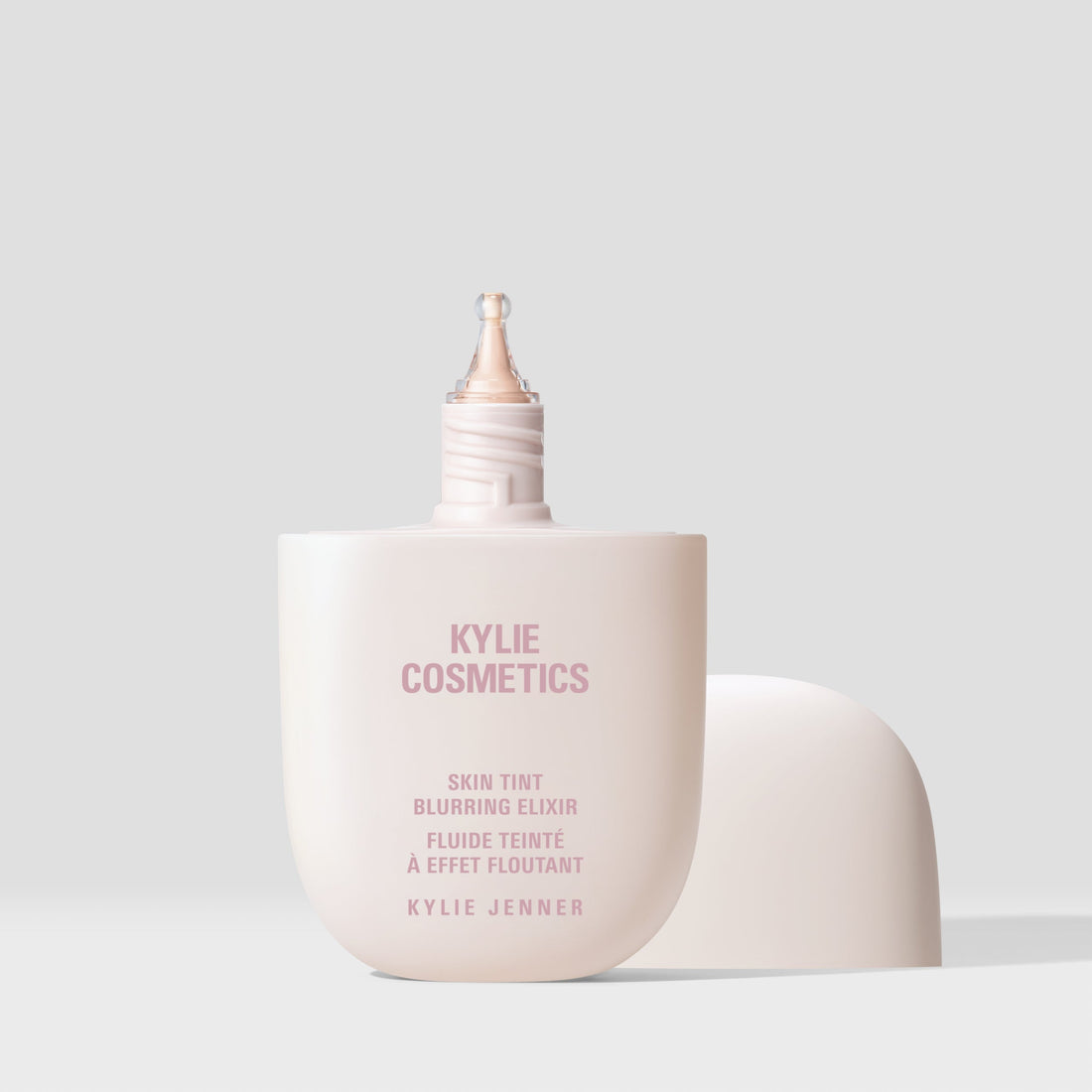 Kylie Skin Tint Blurring Elixir - shade 2W